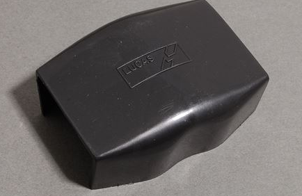 17-TAPA CAJA DE FUSIBLES