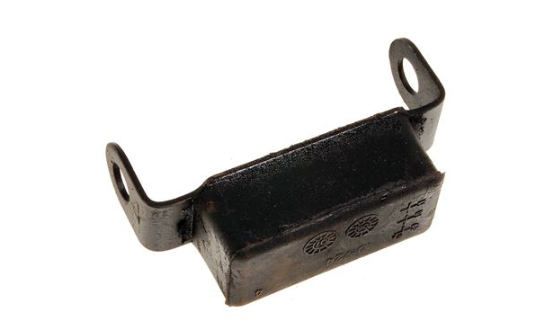 108-SOPORTE CON TOPE DE GOMA